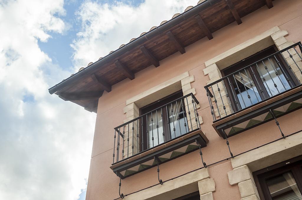 Apartamentos Rurales Millan La Mata de los Olmos Esterno foto